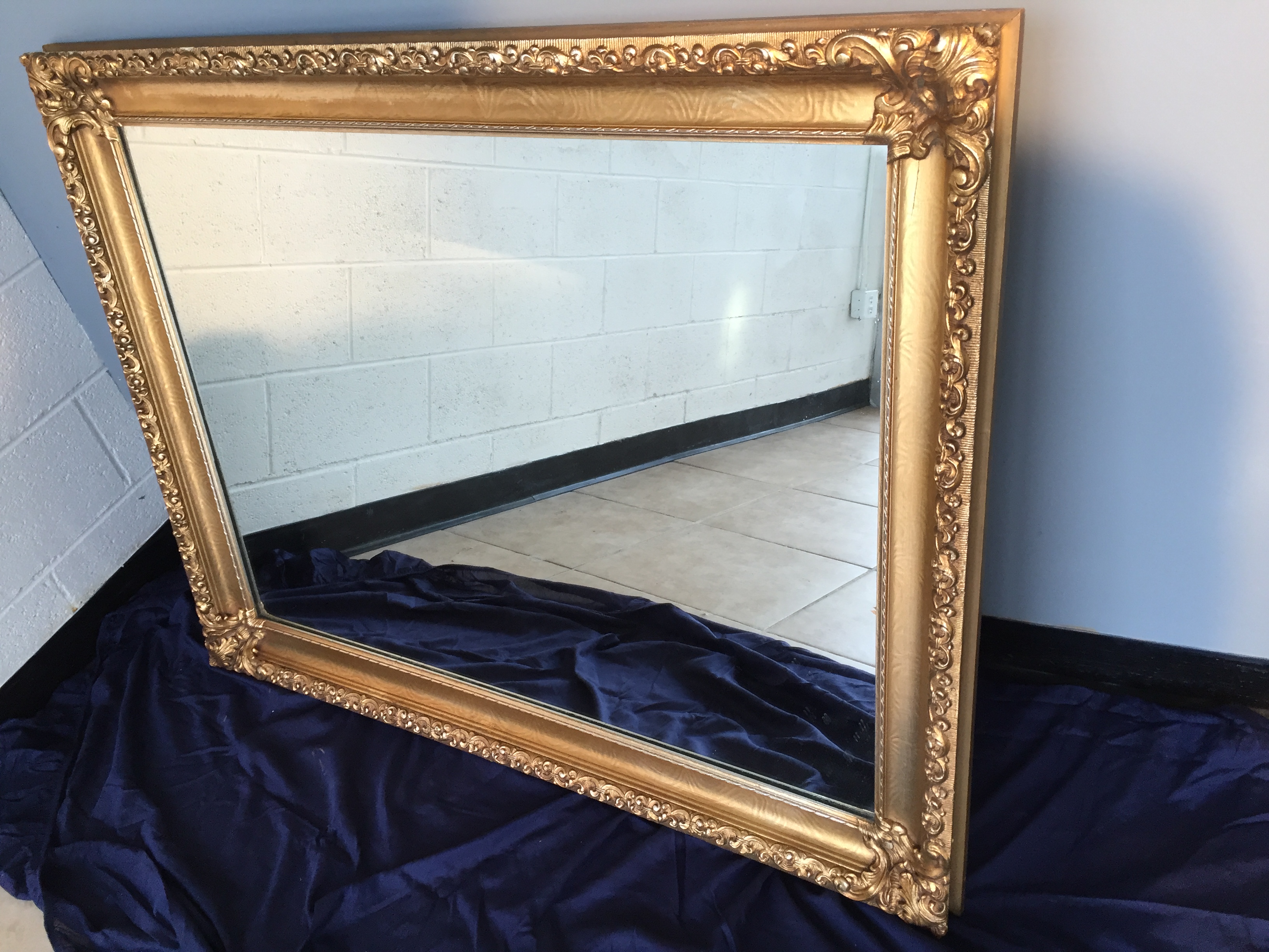 Gold Frames Mirror  